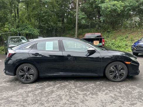 Used 2018 Honda Civic EX image 3