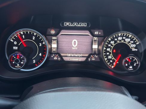 Used 2022 RAM 3500 Tradesman w/ Chrome Appearance Group image 29