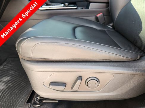 New 2025 Kia Sportage EX w/ Premium Package image 17