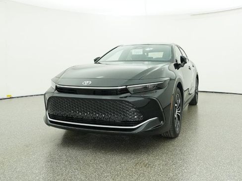 New 2026 Toyota Crown XLE image 18