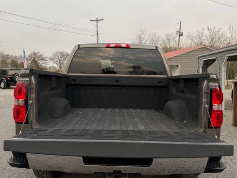 Used 2015 GMC Sierra 1500 SLE w/ SLE Value Package image 5