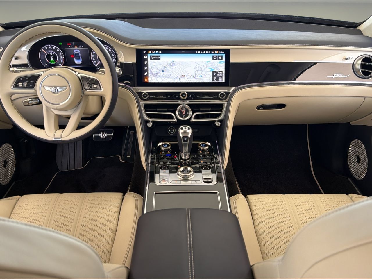 Used 2025 Bentley Flying Spur Plug-In Hybrid AWD/4WD image 21