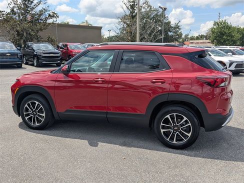 Certified 2026 Chevrolet TrailBlazer LT w/ Convenience Package image 5