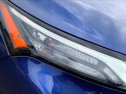 Used 2023 Nissan Rogue S FWD image 27