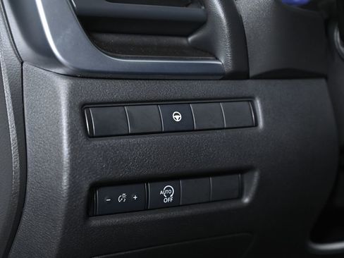 Certified 2023 Nissan Rogue SV image 22