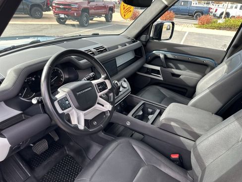 Used 2023 Land Rover Defender 110 S image 14