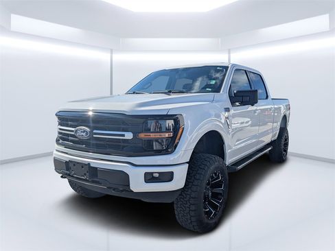 Used 2024 Ford F150 XLT w/ Tow/Haul Package image 7