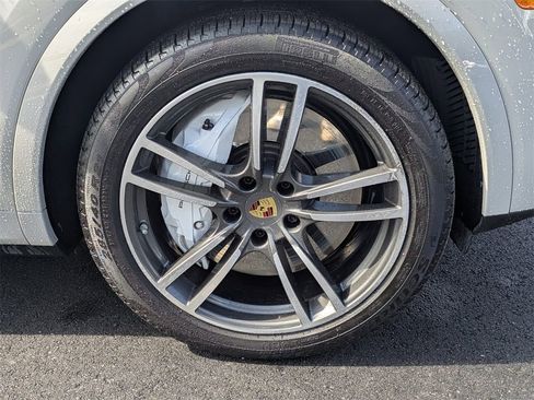 Used 2021 Porsche Cayenne Turbo AWD/4WD image 11