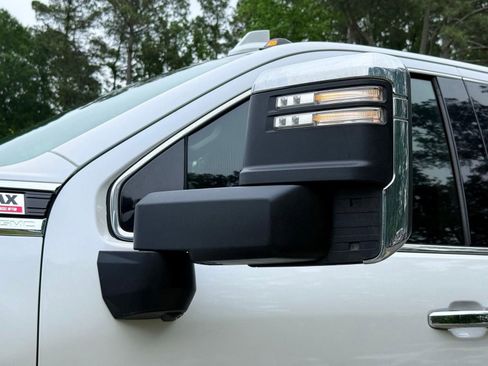 Used 2020 GMC Sierra 3500 Denali w/ Denali Ultimate Package AWD/4WD image 14