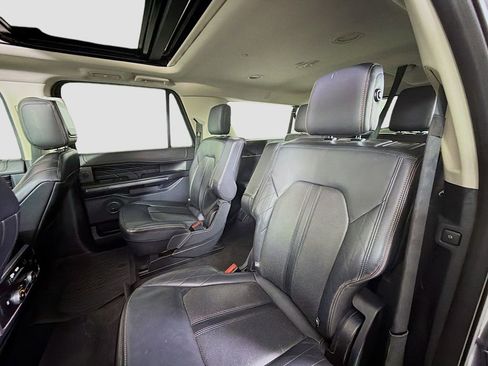 Used 2019 Ford Expedition Max Platinum image 26