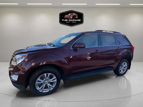 Used 2017 Chevrolet Equinox LT w/ Convenience Package image 2
