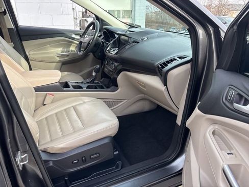 Used 2017 Ford Escape Titanium w/ Equipment Group 301A image 8