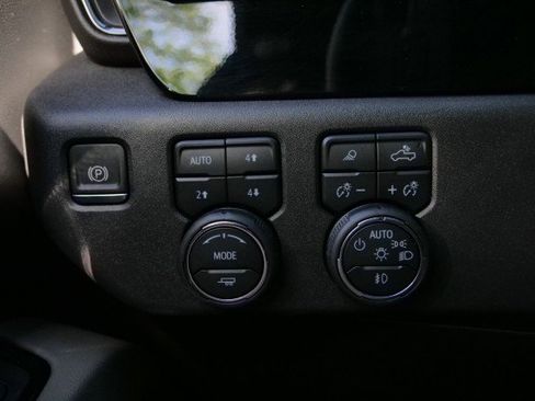 Used 2024 Chevrolet Silverado 1500 ZR2 w/ ZR2 Bison Edition image 21