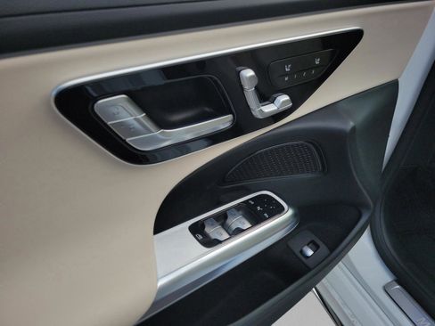 New 2026 Mercedes-Benz E 350 Sedan image 18