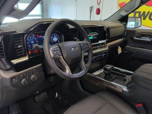 New 2026 Chevrolet Silverado 1500 RST w/ Safety Package AWD/4WD image 6