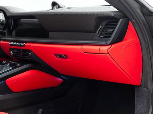 Used 2024 Porsche 911 GT3 image 25