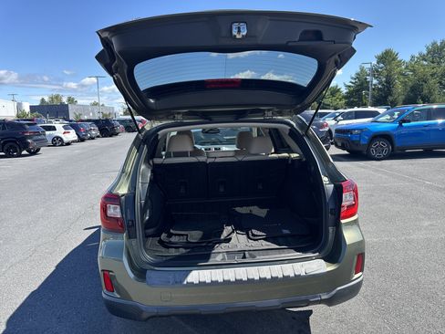 Used 2016 Subaru Outback 2.5i Premium AWD/4WD image 29