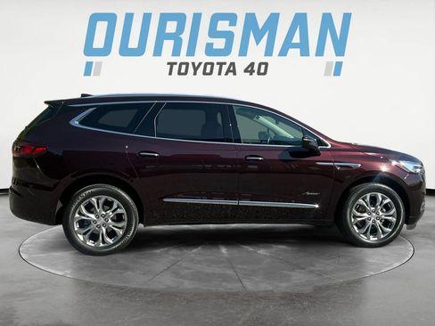 Used 2021 Buick Enclave Avenir w/ Avenir Technology Package image 8