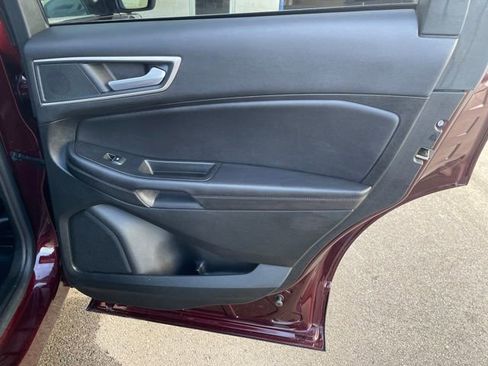 Used 2024 Ford Edge SEL w/ Convenience Package image 35