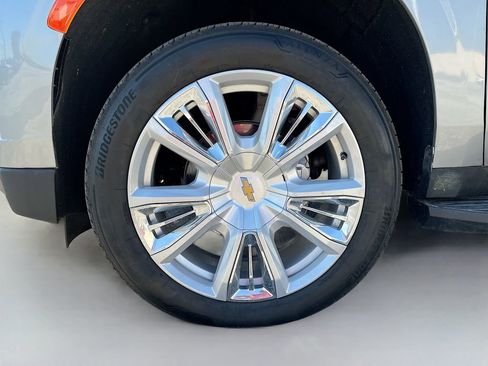 Used 2024 Chevrolet Tahoe High Country image 34