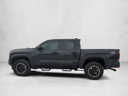 Used 2024 Toyota Tacoma TRD Off-Road image 5