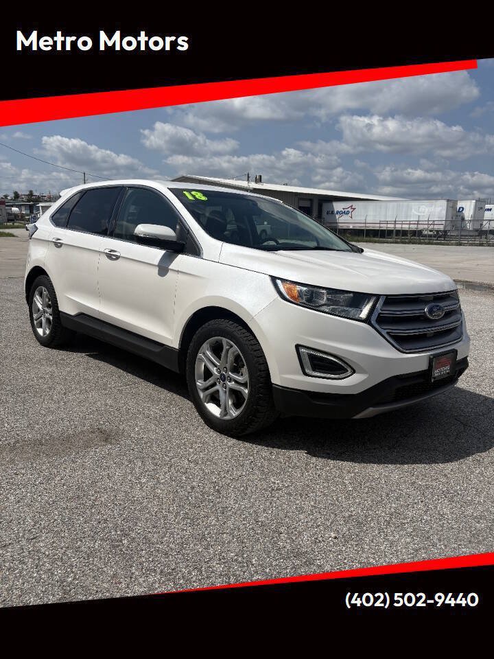 Used 2018 Ford Edge Titanium w/ Technology Package AWD/4WD image 3