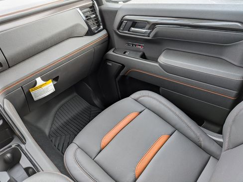 New 2026 GMC Sierra 1500 AT4 AWD/4WD image 16