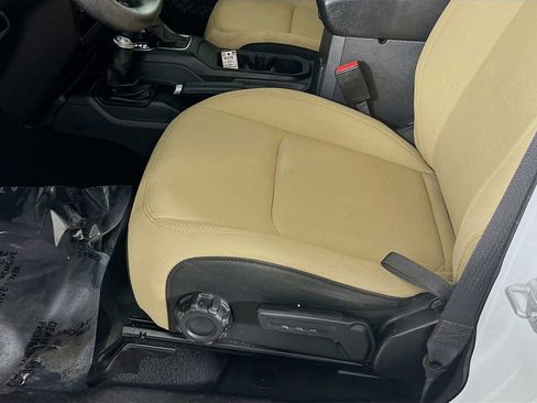 Used 2022 Jeep Wrangler Unlimited Sport AWD/4WD image 19