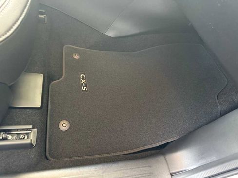 Used 2025 MAZDA CX-5 AWD 2.5 S w/ Premium Plus Pkg image 11