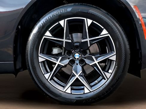 Used 2025 BMW X3 xDrive30i image 42