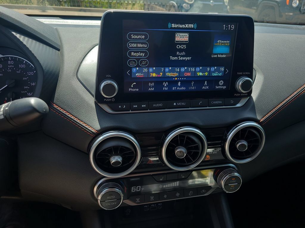 Certified 2025 Nissan Sentra SR FWD image 20