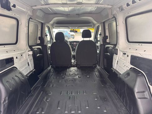 Used 2021 RAM ProMaster City Tradesman image 23