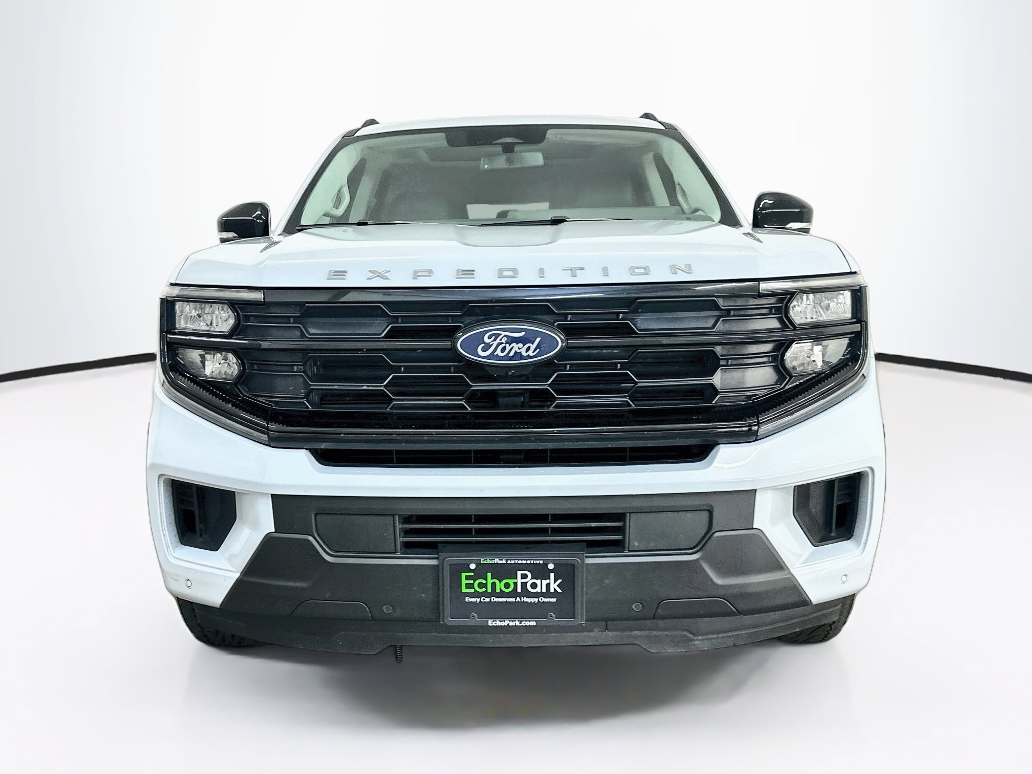 Used 2025 Ford Expedition Max Active AWD/4WD image 2