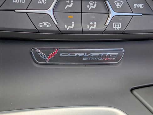 Used 2019 Chevrolet Corvette Stingray Convertible w/ 1LT image 27