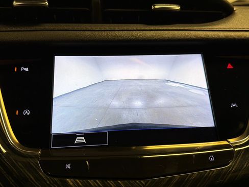 Used 2023 Cadillac XT6 Premium Luxury FWD image 45