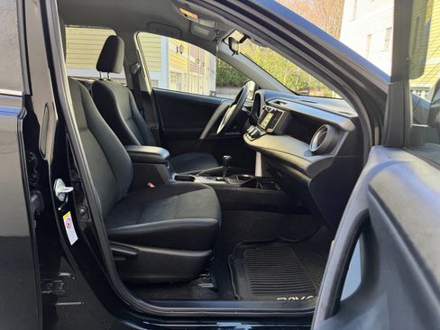 Used 2017 Toyota RAV4 LE image 16