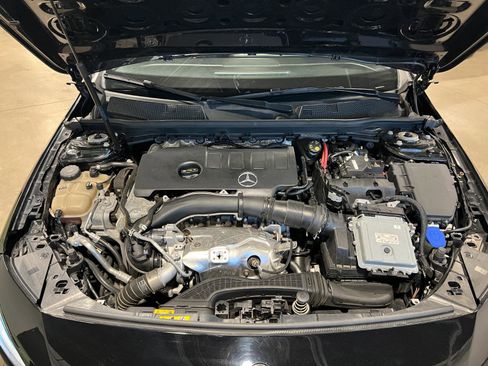 Used 2019 Mercedes-Benz A 220 4MATIC image 46