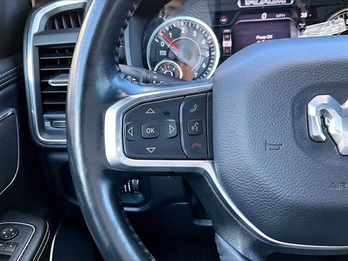 Used 2023 RAM 1500 Laramie image 30