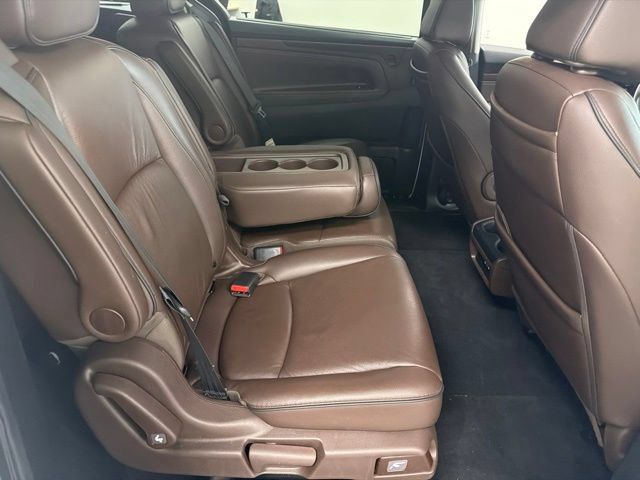 Used 2025 Honda Odyssey Touring image 12