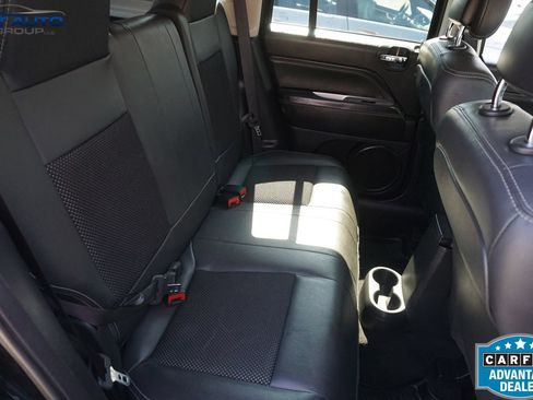 Used 2015 Jeep Compass Latitude AWD/4WD image 22