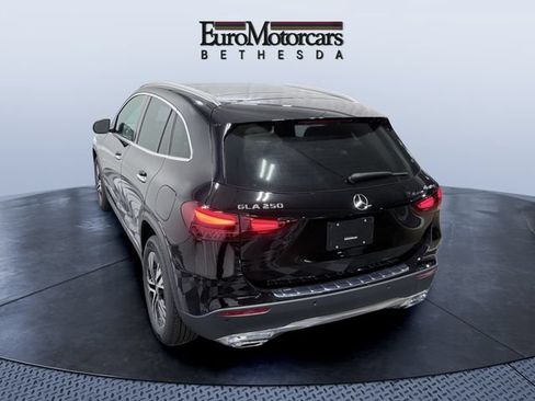 Used 2026 Mercedes-Benz GLA 250 4MATIC image 2