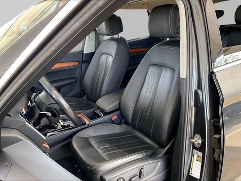 Used 2021 Audi Q5 2.0T Premium Plus AWD/4WD image 8