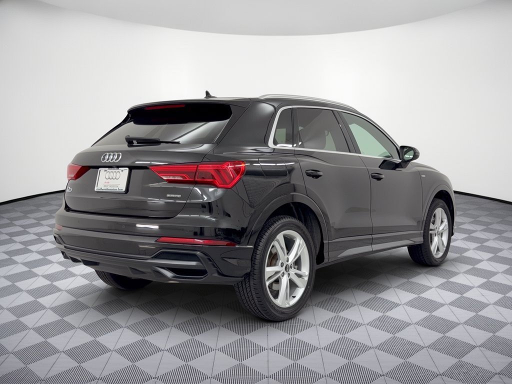 Used 2022 Audi Q3 2.0T Premium w/ Convenience Package AWD/4WD image 9