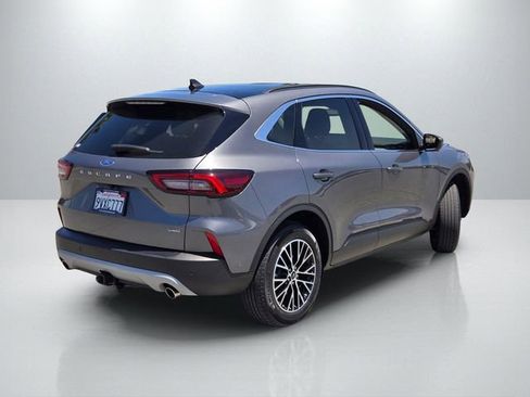 Used 2024 Ford Escape SE w/ PHEV Premium Package FWD image 4