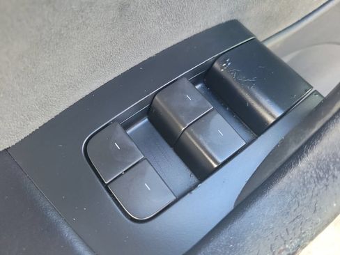 Used 2023 Tesla Model 3 Standard Range RWD image 13