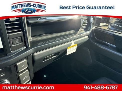 New 2026 Ford F250 Lariat w/ Black Appearance Package image 27
