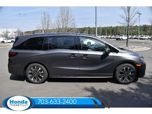 New 2026 Honda Odyssey Elite image 8