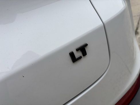 Used 2021 Chevrolet TrailBlazer LT w/ LPO, Blackout Package image 10