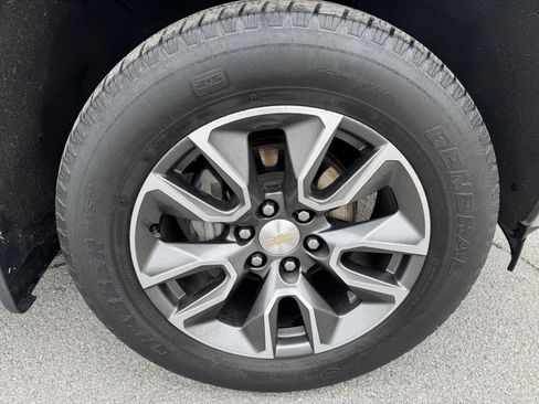 Used 2022 Chevrolet Silverado 1500 LT image 9