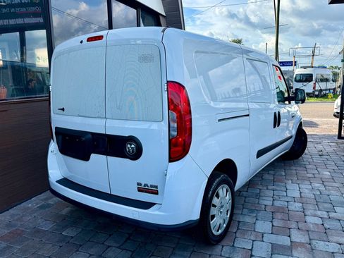 Used 2021 RAM ProMaster City Tradesman SLT image 2